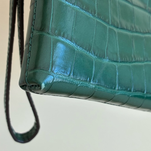 Tory Burch Green Croc-Embossed Large Zip Pouch Wristlet Norwood Green